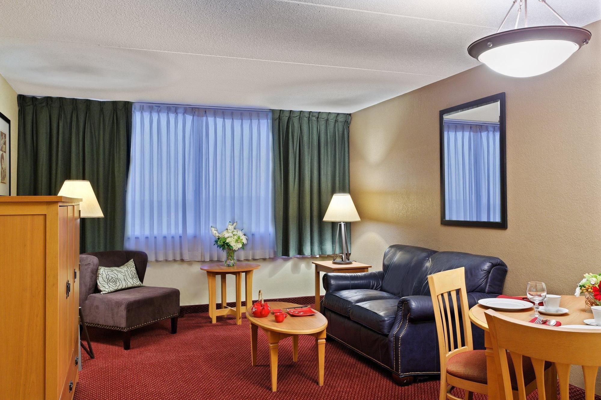 ホテル ミレニアム マクスウェル ハウス ナッシュビル 部屋 写真